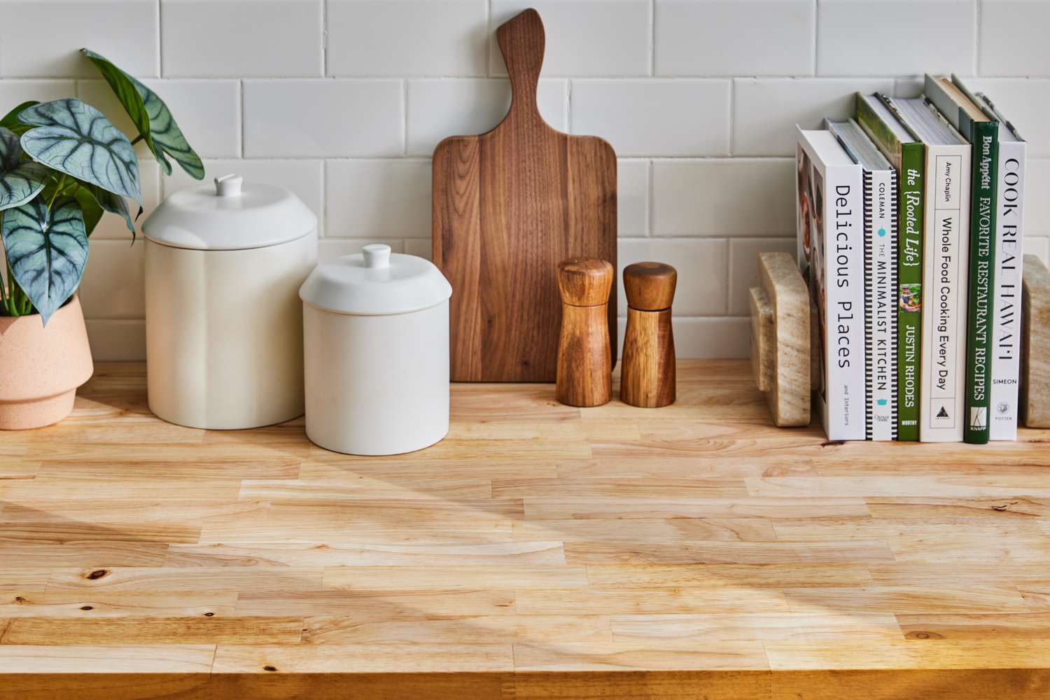 5 Clever Ways to Update Old Laminate Countertops